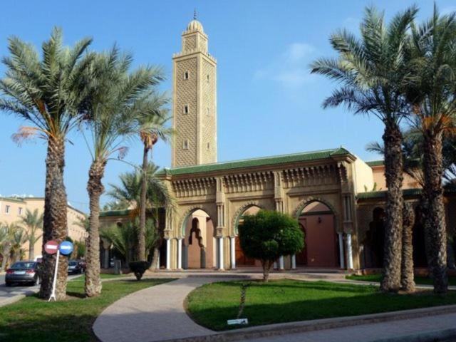 Riad Alaoui 146 With Swimming Pool And Free Parking Appartement Marrakesh Buitenkant foto