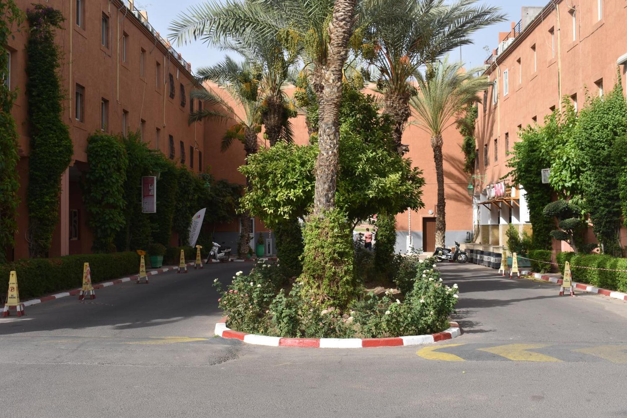 Riad Alaoui 146 With Swimming Pool And Free Parking Appartement Marrakesh Buitenkant foto