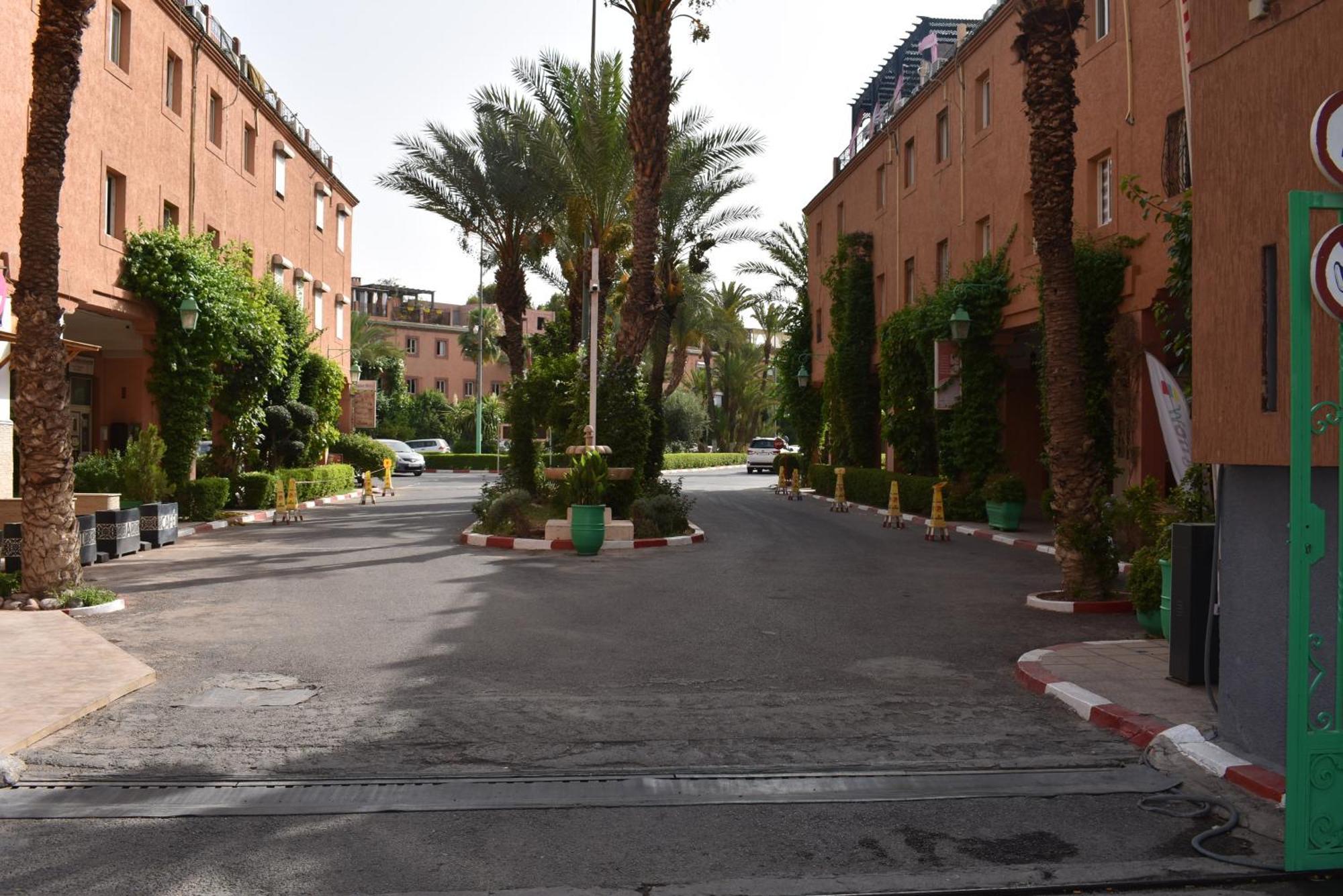 Riad Alaoui 146 With Swimming Pool And Free Parking Appartement Marrakesh Buitenkant foto